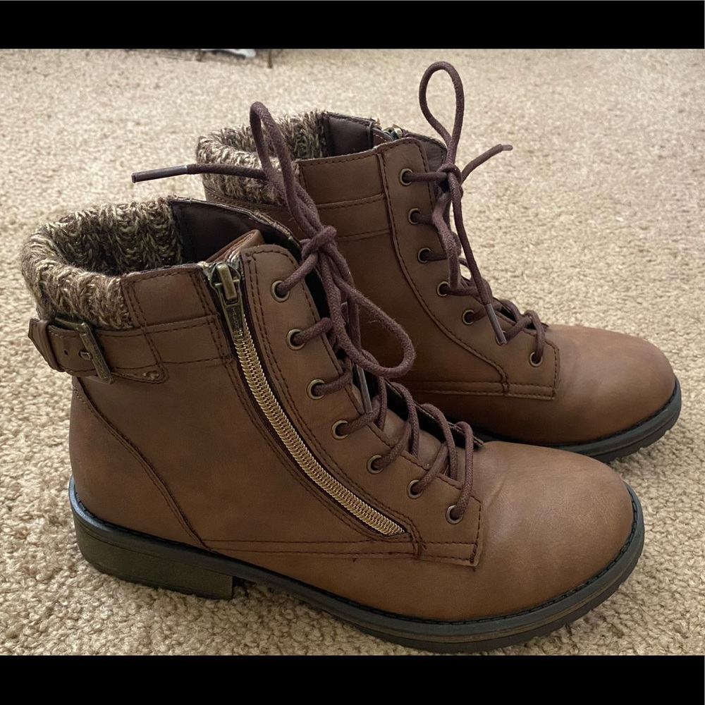 Brown boots
